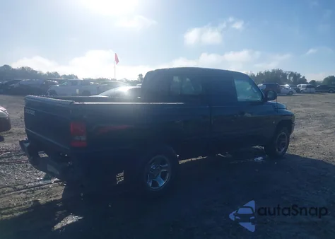 1998 Dodge Ram 1500 St z USA, uszkodzony, nr VIN 3B7HC13Y0WG196673